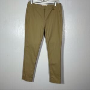 Michael Kors, Khaki Skinny Pants. Size 6. In excellent condition!